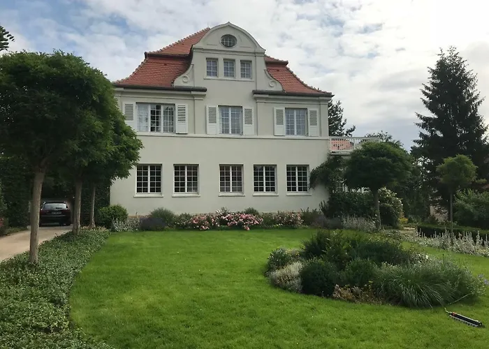 Villa Dalcroze
